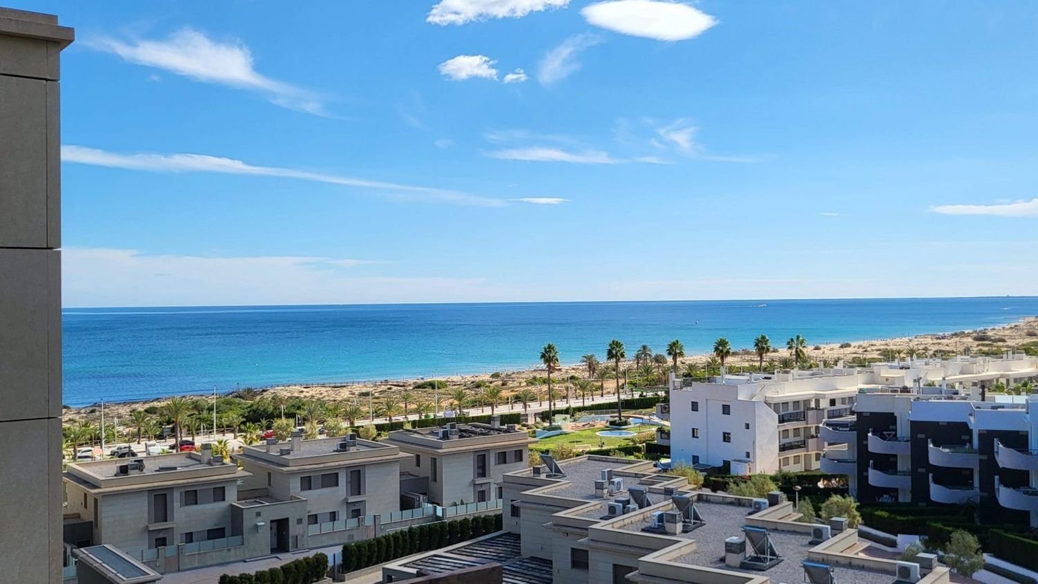 2 bedrooms Apartment in Alicante, Spain No. 132337