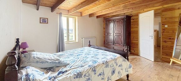 Casa de 2 dormitorios en Rhone, France No. 207096 11