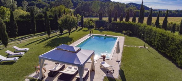 6 rooms House in Terranuova Bracciolini, Italy No. 122994 20