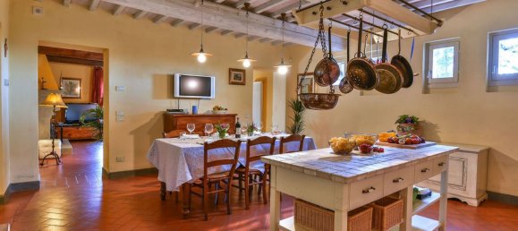 6 rooms House in Terranuova Bracciolini, Italy No. 122994 46