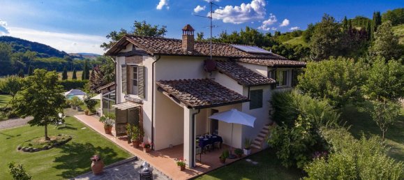 6 rooms House in Terranuova Bracciolini, Italy No. 122994 23