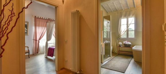 6 rooms House in Terranuova Bracciolini, Italy No. 122994 27