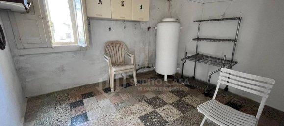 3 rooms House in Bari, Italy No. 89799 11