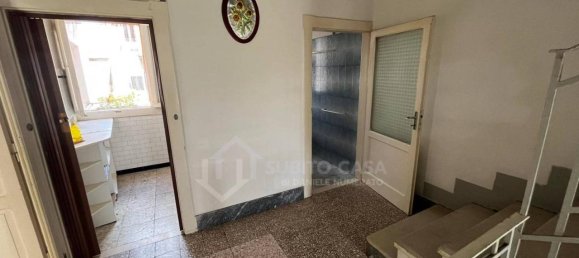 3 rooms House in Bari, Italy No. 89799 3