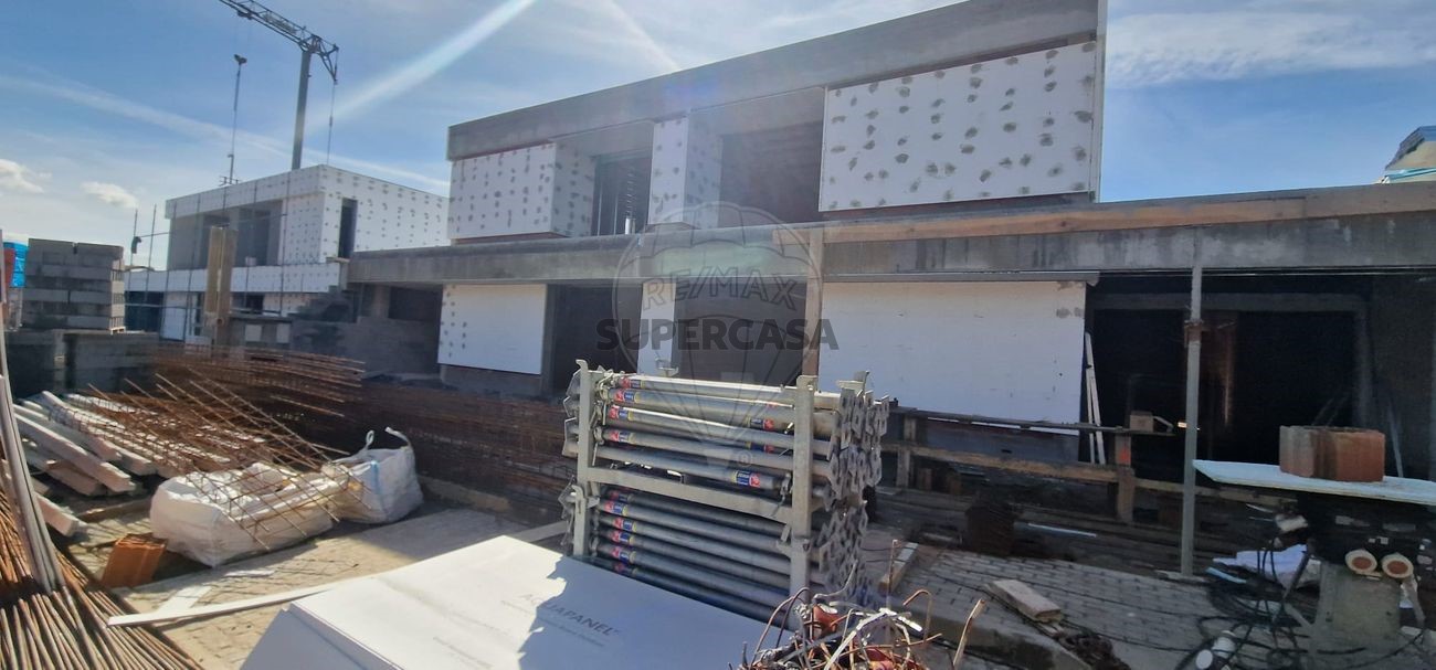 4 bedrooms Villa in Turiz, Portugal No. 219301