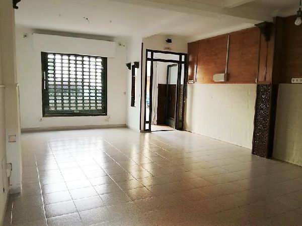 170m² Commercial property in Torrevieja, Spain No. 211863