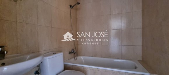 4 bedrooms House in Salinas, Spain No. 98649 16