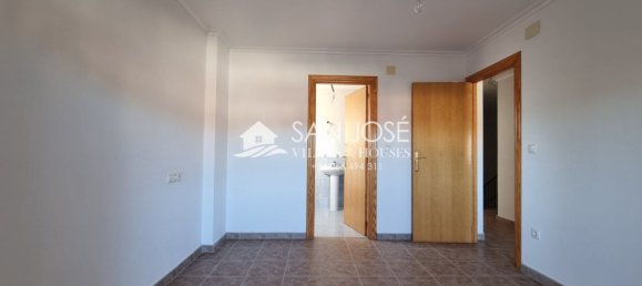 4 bedrooms House in Salinas, Spain No. 98649 14