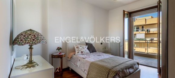 2-salle Appartement à Bari, Italy No. 287784 16