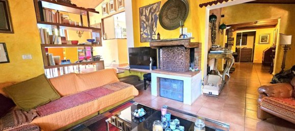 3 Schlafzimmer Villa in Rome, Italy, Nr. 333423 8