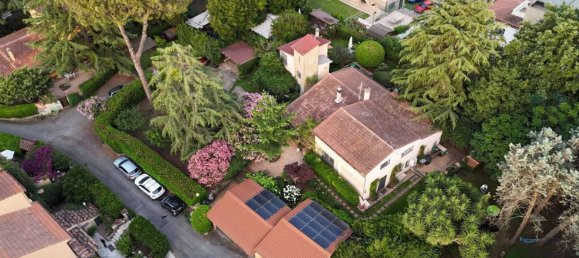 3 Schlafzimmer Villa in Rome, Italy, Nr. 333423 2