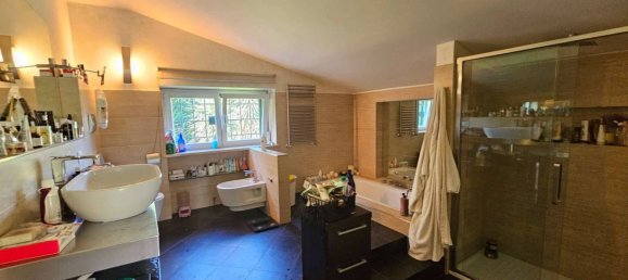 3 Schlafzimmer Villa in Rome, Italy, Nr. 333423 29