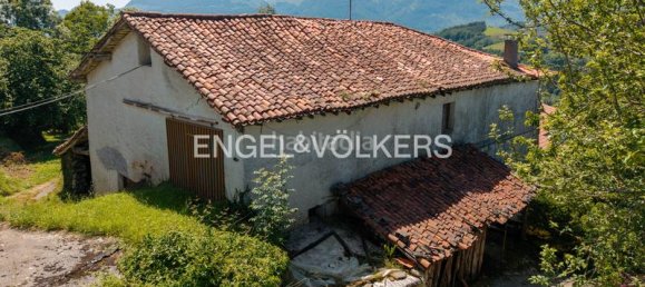 5 bedrooms House in Basque Autonomous Community, Spain No. 153800 24