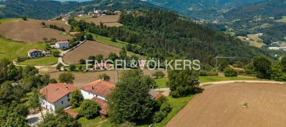 5 bedrooms House in Basque Autonomous Community, Spain No. 153800 13
