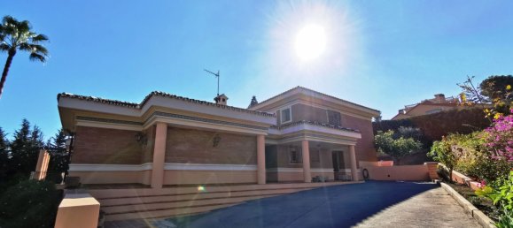 11 bedrooms Villa in Torremolinos, Spain No. 152085 3