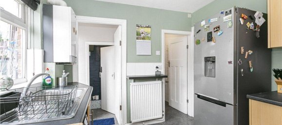 Дом с 3 спальнями в Туикенем, Великобритания № 8508 2