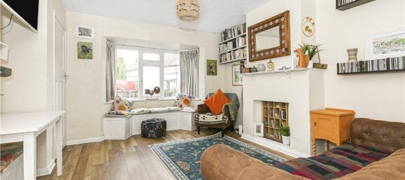 Дом с 3 спальнями в Туикенем, Великобритания № 8508 8