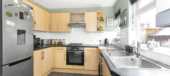 Дом с 3 спальнями в Туикенем, Великобритания № 8508 9