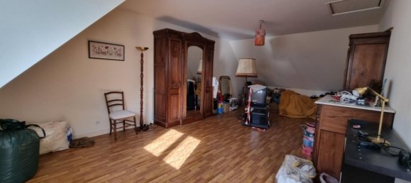 4 bedrooms House in Pace, France No. 195370 14