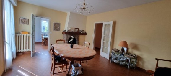 4 bedrooms House in Pace, France No. 195370 10