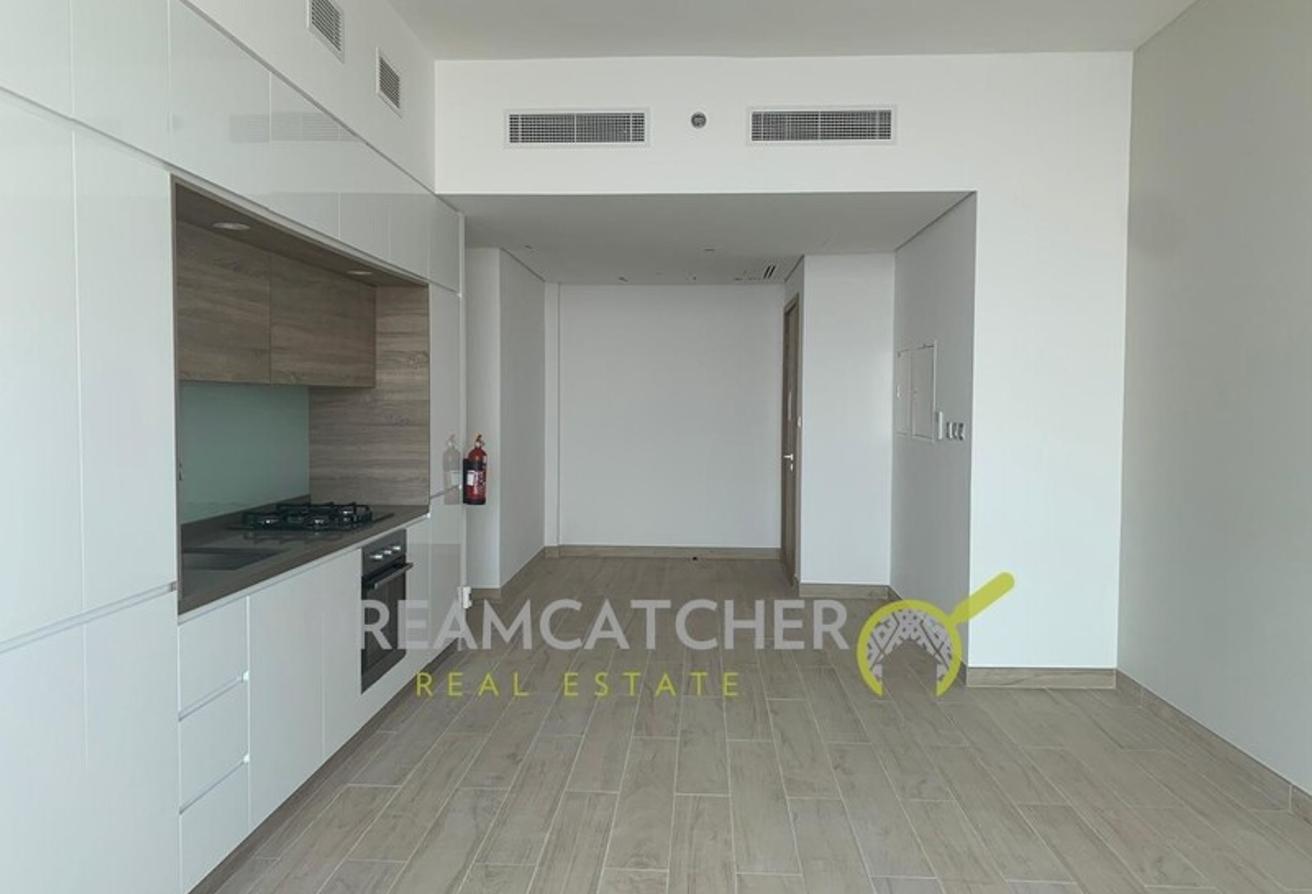 Квартира с 2 спальнями в Дубай Марина, ОАЭ № 235