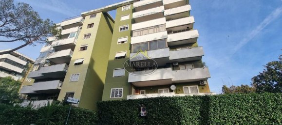 3 rooms Apartment in Rome, Italy No. 107255 25