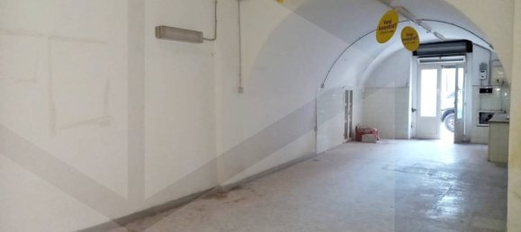 13 rooms Garage in San Paolo di Civitate, Italy No. 20518 5