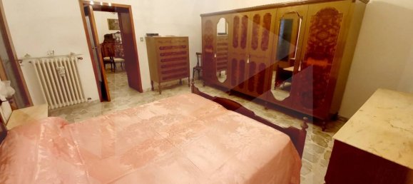 13 rooms Garage in San Paolo di Civitate, Italy No. 20518 22