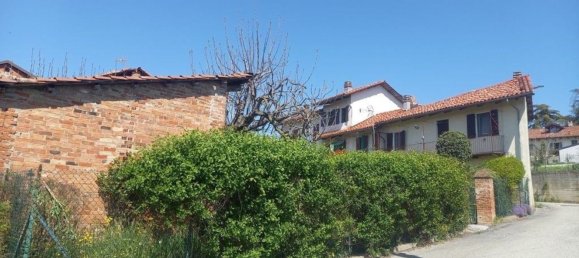 4 bedrooms House in Montiglio Monferrato, Italy No. 356470 18