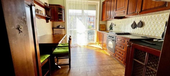 Квартира с 4 спальнями в Варесе, Италия № 361298 10