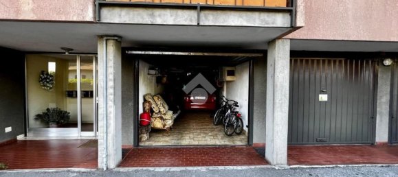 Квартира с 4 спальнями в Варесе, Италия № 361298 5