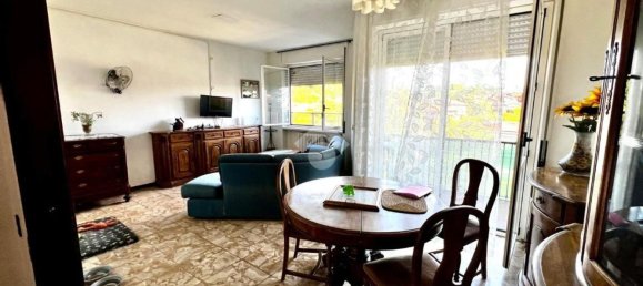 Квартира с 4 спальнями в Варесе, Италия № 361298 7