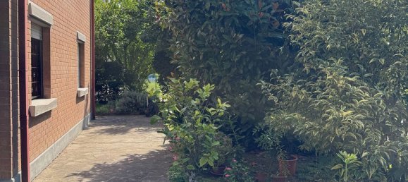 8 Schlafzimmer Wohnung in Reggio Emilia, Italy, Nr. 346703 9