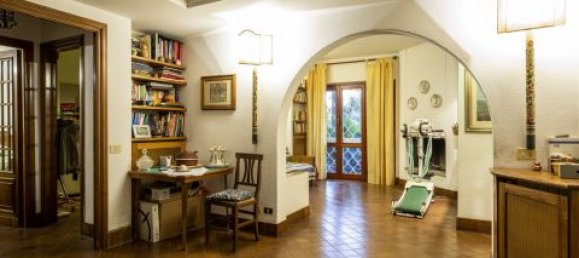 5 bedrooms Villa in Frascati, Italy No. 311257 14