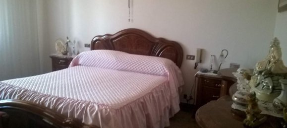 7 rooms House in Massa, Italy No. 104903 15