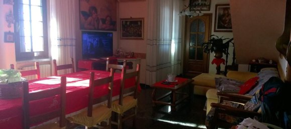 7 rooms House in Massa, Italy No. 104903 5