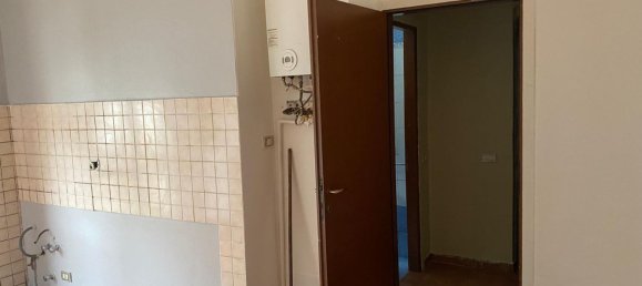 2 rooms Apartment in Seveso, Italy No. 237565 4