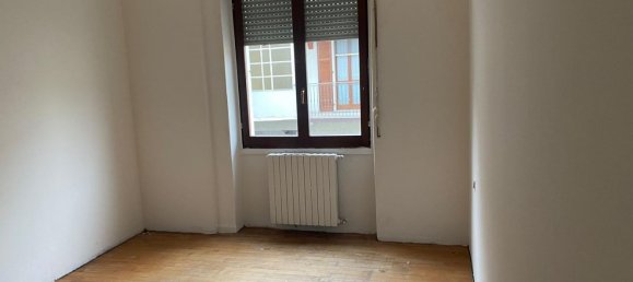 2 rooms Apartment in Seveso, Italy No. 237565 5