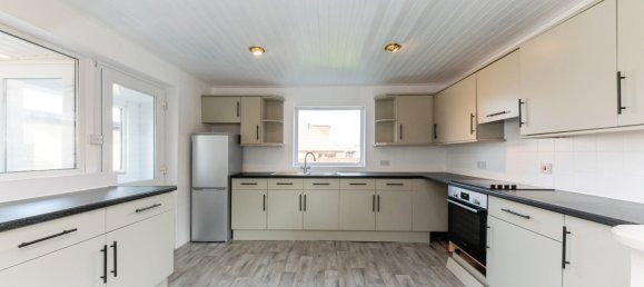 3 bedrooms Bungalow in Waltham, United Kingdom No. 1906 9