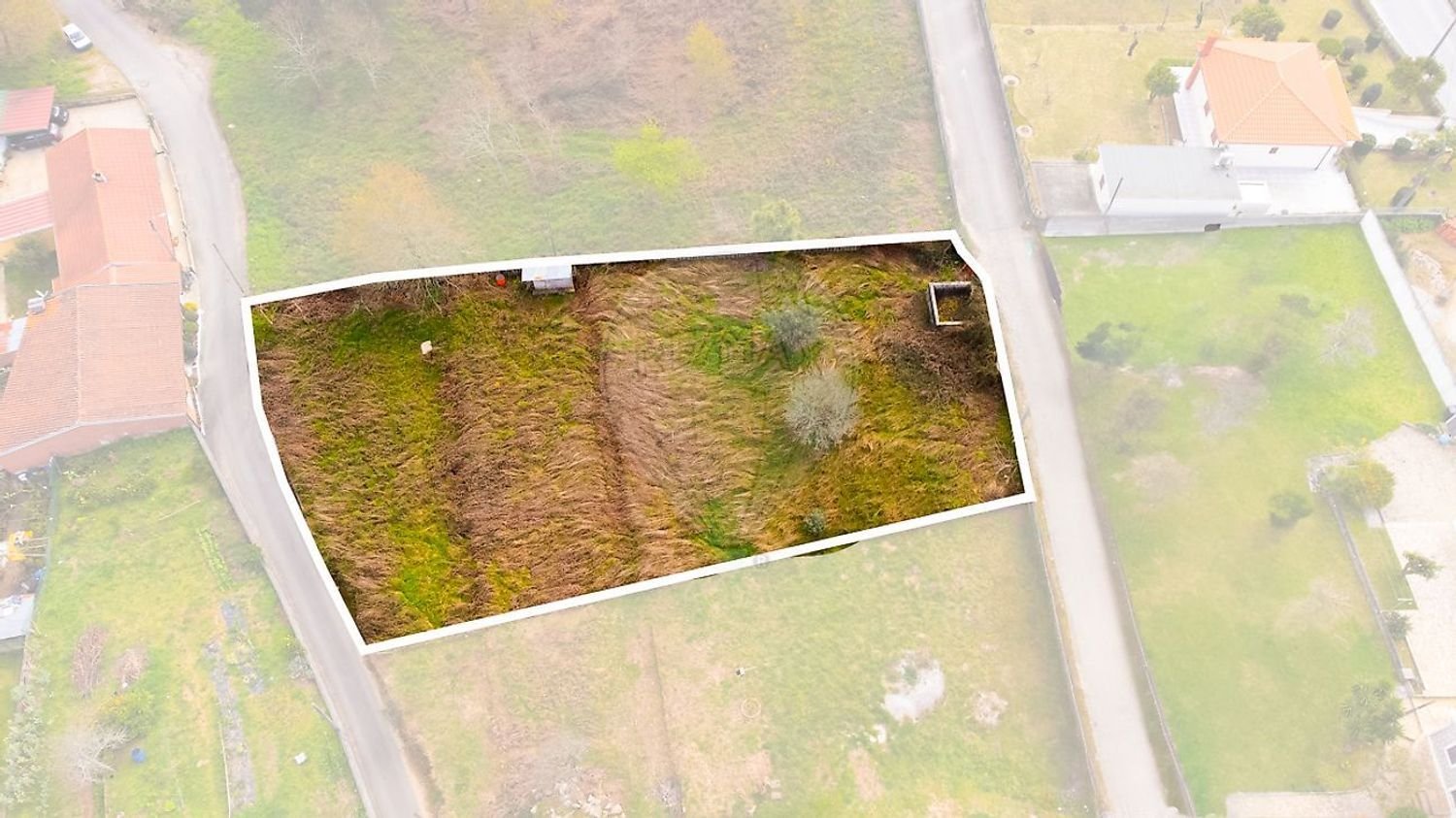 Grundstück in Barcelos, Portugal 1300m², Nr. 42351