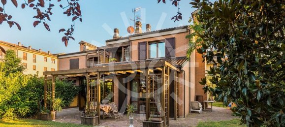 5 rooms House in Granarolo dell'Emilia, Italy No. 162149 2