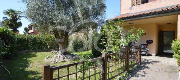 5 rooms House in Granarolo dell'Emilia, Italy No. 162149 9