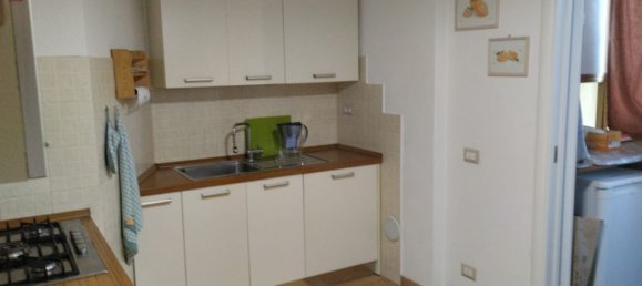 5 rooms Apartment in Civitanova Marche, Italy No. 72986 4