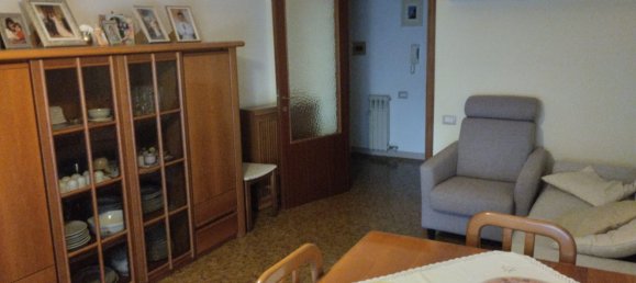 5 rooms Apartment in Civitanova Marche, Italy No. 72986 6