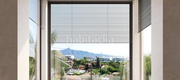 5 bedrooms Villa in Marbella, Spain No. 75109 5