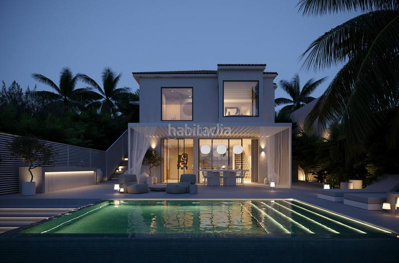 5 bedrooms Villa in Marbella, Spain No. 75109