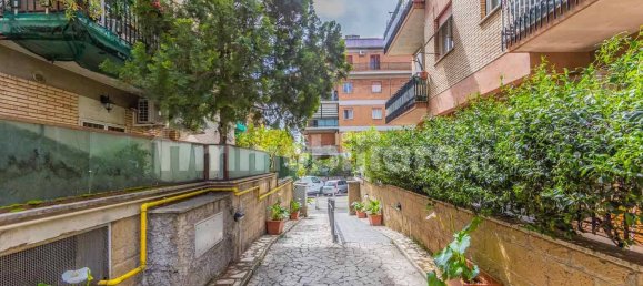 2 bedrooms Penthouse in Rome, Italy No. 345557 39