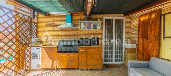 2 bedrooms Penthouse in Rome, Italy No. 345557 7