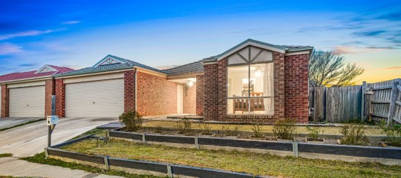 3 Schlafzimmer Haus in Cranbourne West, Australia, Nr. 376 7