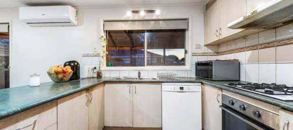 3 Schlafzimmer Haus in Cranbourne West, Australia, Nr. 376 17